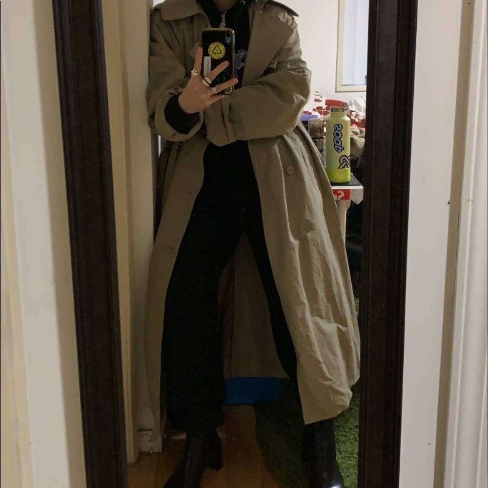 OVERSIZED TRENCH COAT